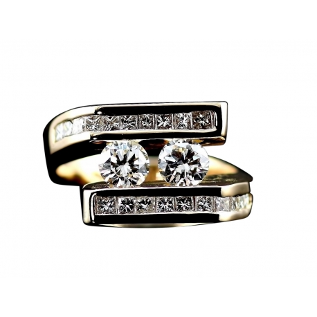 Symmetric Diamond Ring